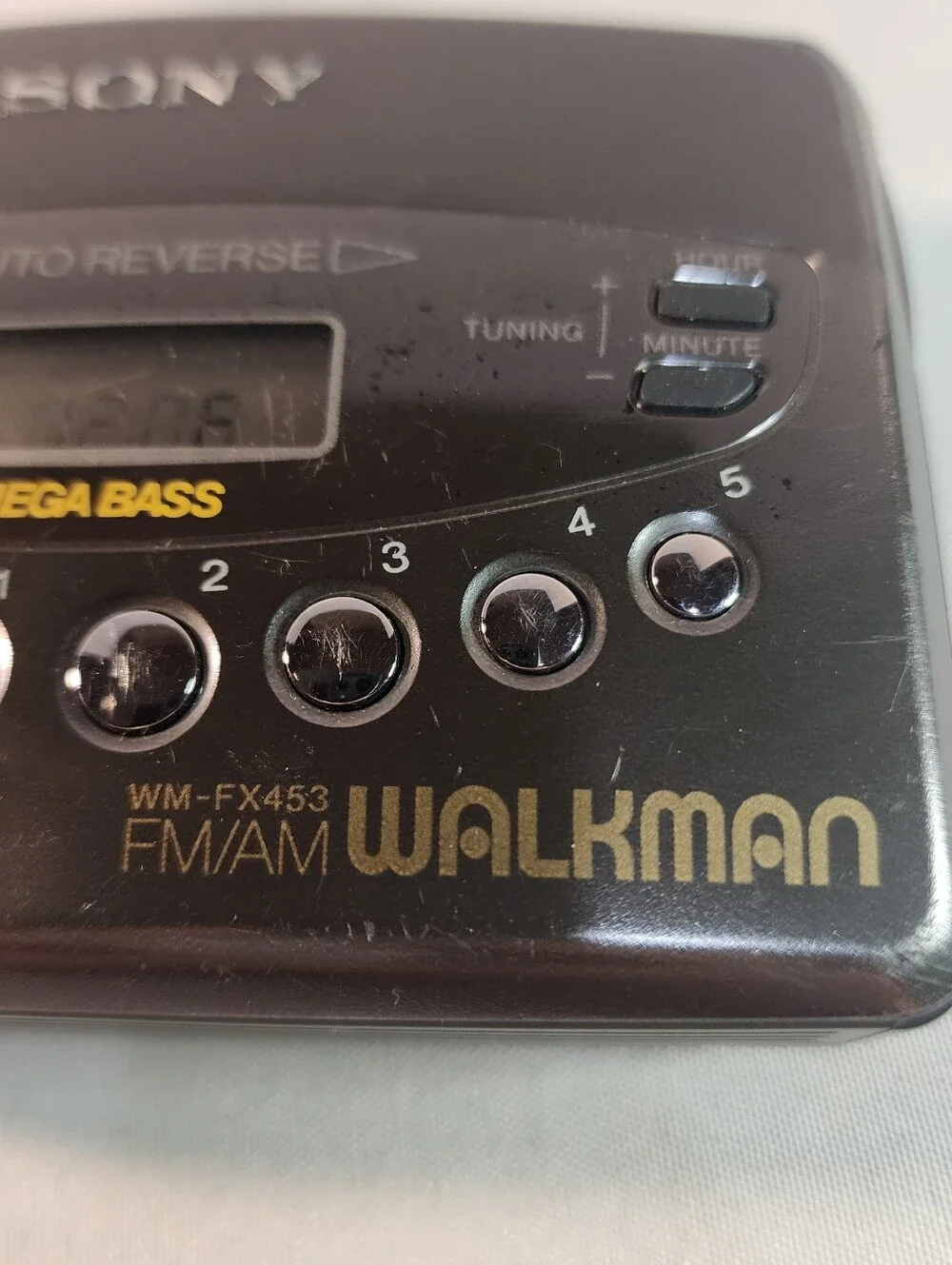 Sony Walkman WM-FX453 FM/AM Radio Cassette Player with Mega Bass